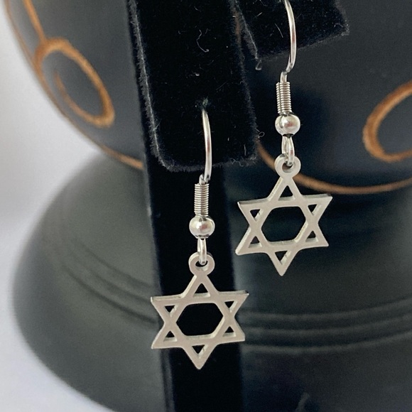 Star of David Stainless Steel Dangle Earrings HYPOALLERGENIC - Picture 1 of 8